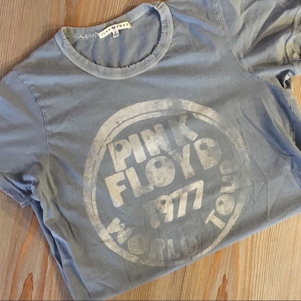 Pink Floyd Graphic Tee